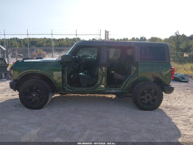 Ford Bronco Black Diamond 2024 1FMEE1BP5RLB22139 Image 14