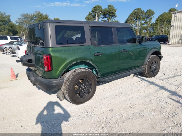 Ford Bronco Black Diamond 2024 1FMEE1BP5RLB22139 Image 4