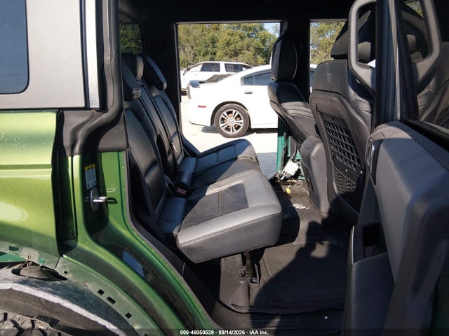 Ford Bronco Black Diamond 2024 1FMEE1BP5RLB22139 Image 8