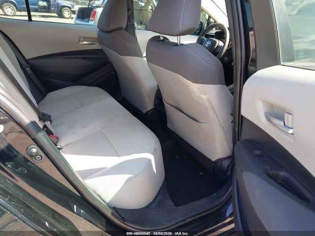 46050540 :رقم المزاد ، 5YFEPRAE4LP068473 vin ، 2020 Toyota Corolla Le مزاد بيع