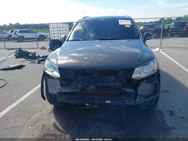 Aukcja sprzedaży 2012 Volkswagen Touareg Tdi Sport, vin: WVGFK9BP2CD002229, numer aukcji: 46050552