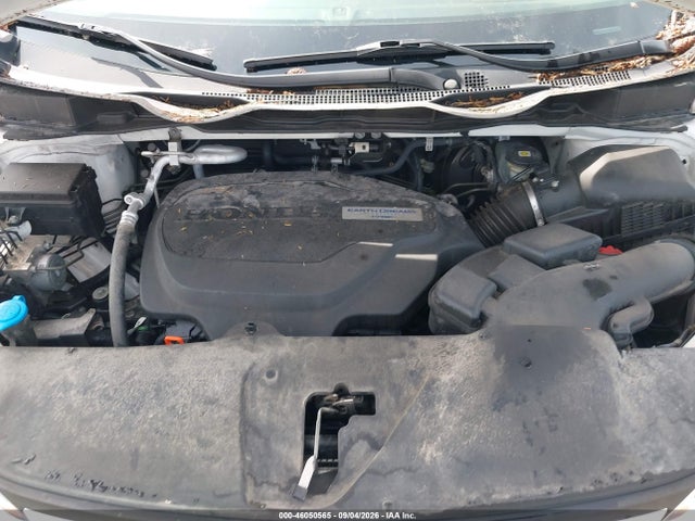 Honda Odyssey Touring 2018 5FNRL6H85JB018458 Image 10