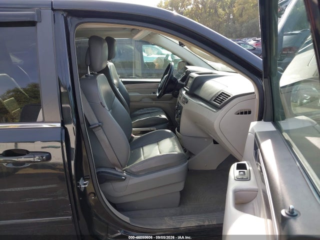 Продажа на аукционе авто 2011 Volkswagen Routan Sel W/navigation, vin: 2V4RW5DG1BR691192, номер лота: 46050606