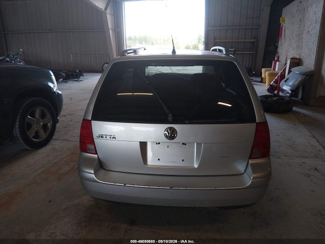 46050680 :رقم المزاد ، WVWRL61J35W063512 vin ، 2005 Volkswagen Jetta Gl مزاد بيع