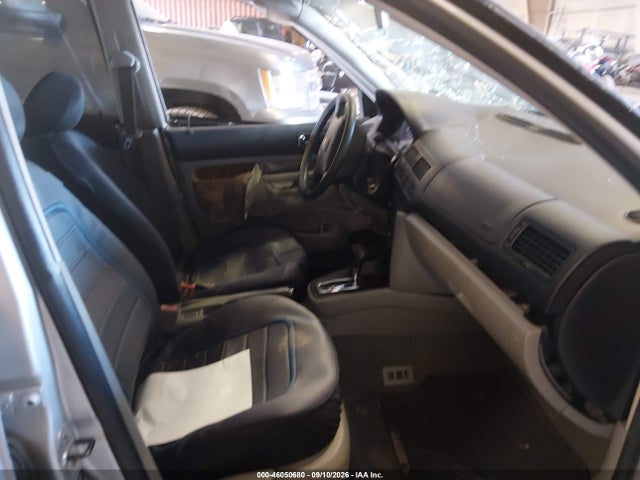 46050680 :رقم المزاد ، WVWRL61J35W063512 vin ، 2005 Volkswagen Jetta Gl مزاد بيع