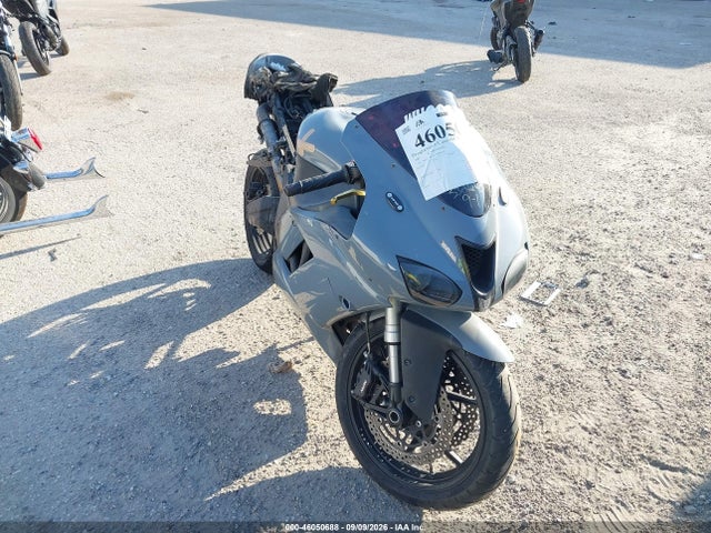 46050688 :رقم المزاد ، JKAZX4P147A004754 vin ، 2007 Kawasaki Zx600 P مزاد بيع