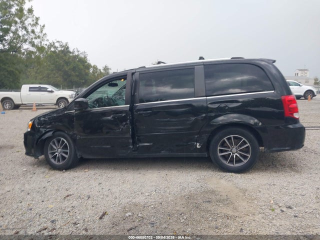 Продаж на аукціоні авто 2017 Dodge Grand Caravan Sxt, vin: 2C4RDGCG7HR714710, номер лоту: 46050702