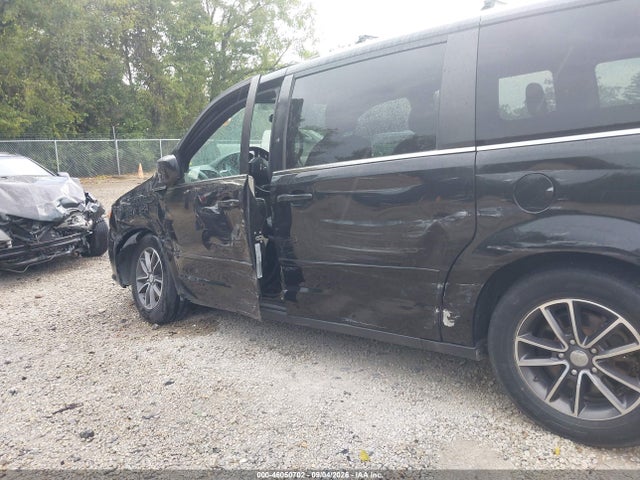 Продаж на аукціоні авто 2017 Dodge Grand Caravan Sxt, vin: 2C4RDGCG7HR714710, номер лоту: 46050702
