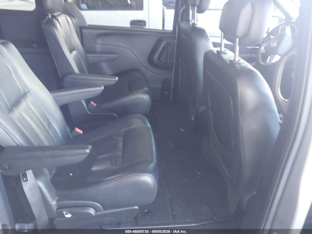 46050730 :رقم المزاد ، 2C4RDGEG5GR371357 vin ، 2016 Dodge Grand Caravan R/t مزاد بيع
