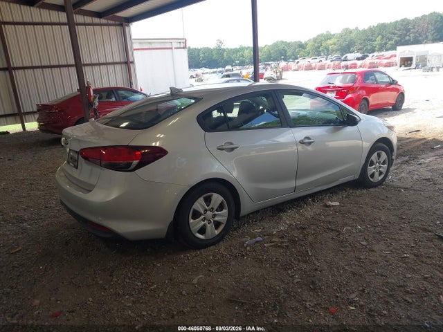 Aukcja sprzedaży 2017 Kia Forte Lx, vin: 3KPFK4A78HE065625, numer aukcji: 46050768