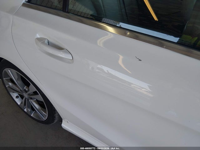 46050772 :رقم المزاد ، WDDSJ4EB4EN040041 vin ، 2014 Mercedes-benz Cla 250 مزاد بيع