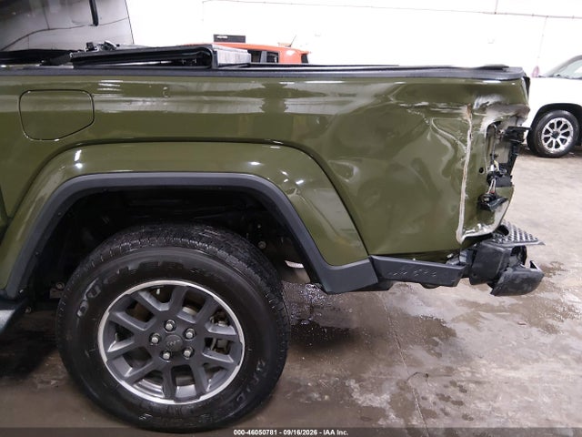 46050781 :رقم المزاد ، 1C6HJTFG5ML565703 vin ، 2021 Jeep Gladiator Overland 4x4 مزاد بيع
