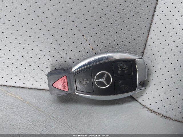 2001 Mercedes-benz Clk 320 მანქანა იყიდება აუქციონზე, vin: WDBLK65G21T082926, აუქციონის ნომერი: 46050794