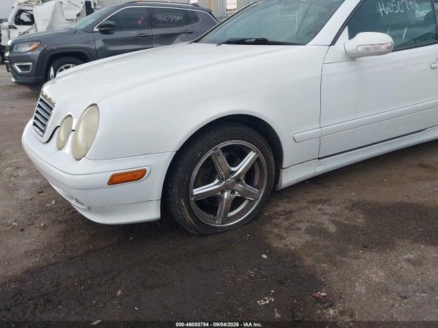 2001 Mercedes-benz Clk 320 მანქანა იყიდება აუქციონზე, vin: WDBLK65G21T082926, აუქციონის ნომერი: 46050794