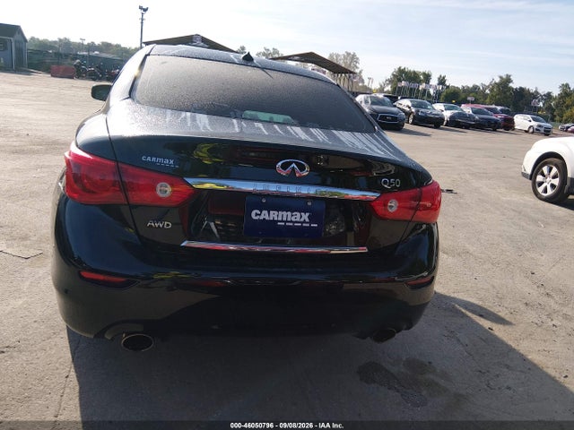 46050796 :رقم المزاد ، JN1BV7AR9FM401132 vin ، 2015 Infiniti Q50 Premium مزاد بيع