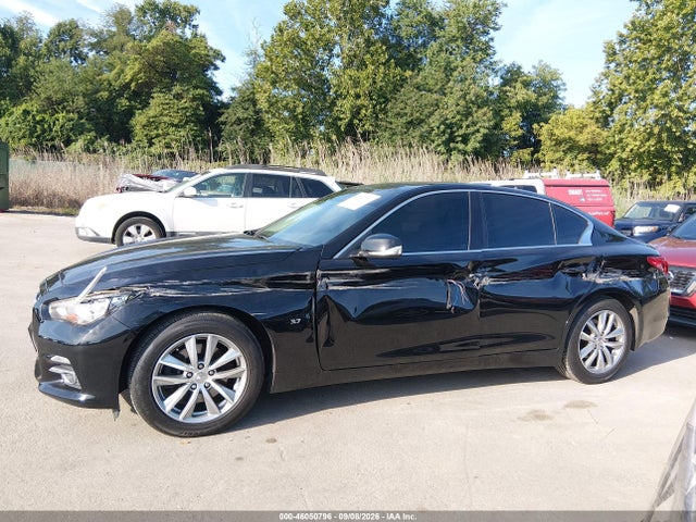 46050796 :رقم المزاد ، JN1BV7AR9FM401132 vin ، 2015 Infiniti Q50 Premium مزاد بيع