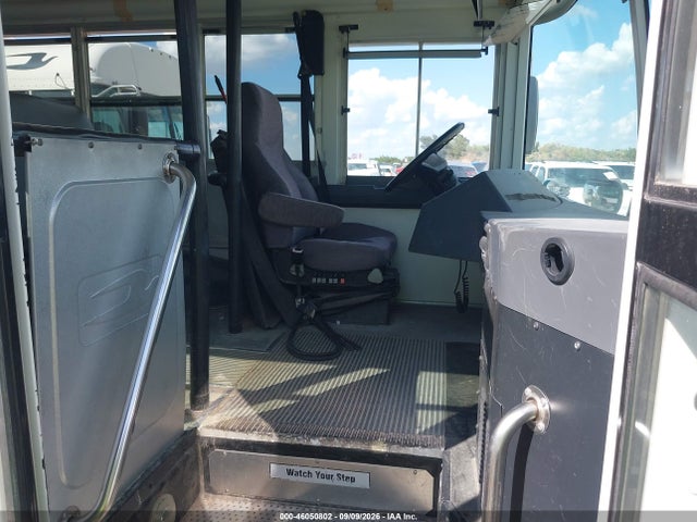 Продаж на аукціоні авто 2014 Blue Bird School Bus / Transit Bus, vin: 1BABNBCA8EF304721, номер лоту: 46050802