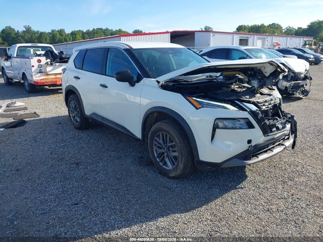 46050838 :رقم المزاد ، 5N1BT3AB4PC826744 vin ، 2023 Nissan Rogue S Intelligent Awd مزاد بيع