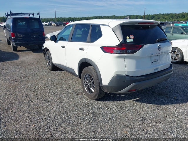 46050838 :رقم المزاد ، 5N1BT3AB4PC826744 vin ، 2023 Nissan Rogue S Intelligent Awd مزاد بيع