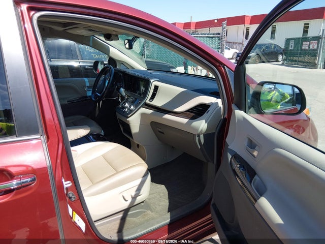 2016 Toyota Sienna Xle 7 Passenger მანქანა იყიდება აუქციონზე, vin: 5TDDK3DC9GS131680, აუქციონის ნომერი: 46050869