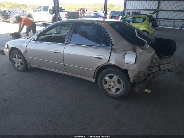 Aukcja sprzedaży 2000 Honda Accord 3.0 Ex, vin: 1HGCG1656YA061300, numer aukcji: 46050877