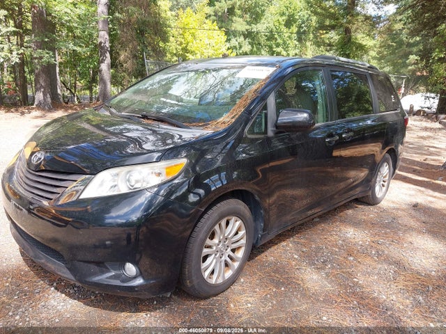 Aukcja sprzedaży 2017 Toyota Sienna Xle 8 Passenger, vin: 5TDYZ3DCXHS795808, numer aukcji: 46050879