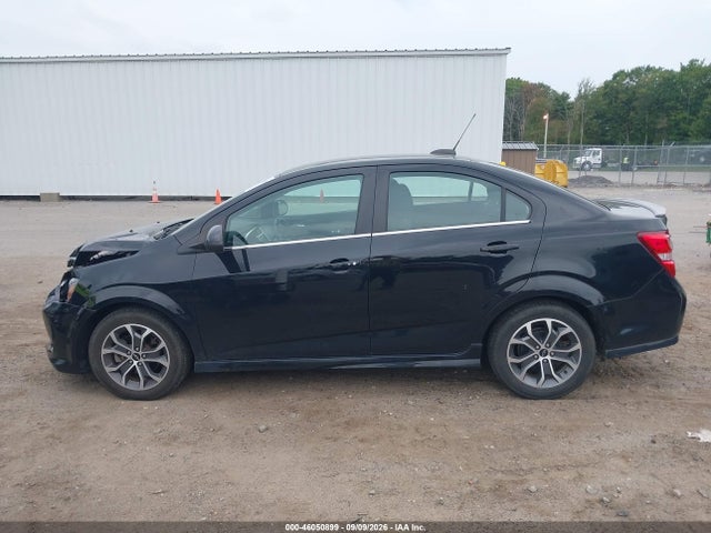 Продажа на аукционе авто 2020 Chevrolet Sonic Fwd  Lt, vin: 1G1JD5SB2L4107545, номер лота: 46050899