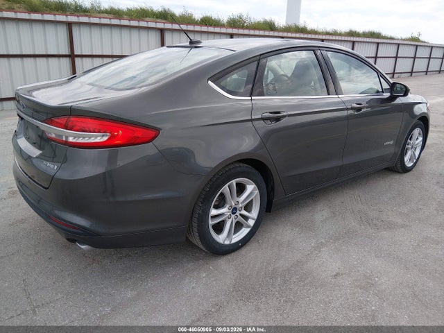 46050905 :رقم المزاد ، 3FA6P0UU3JR235969 vin ، 2018 Ford Fusion Hybrid S مزاد بيع