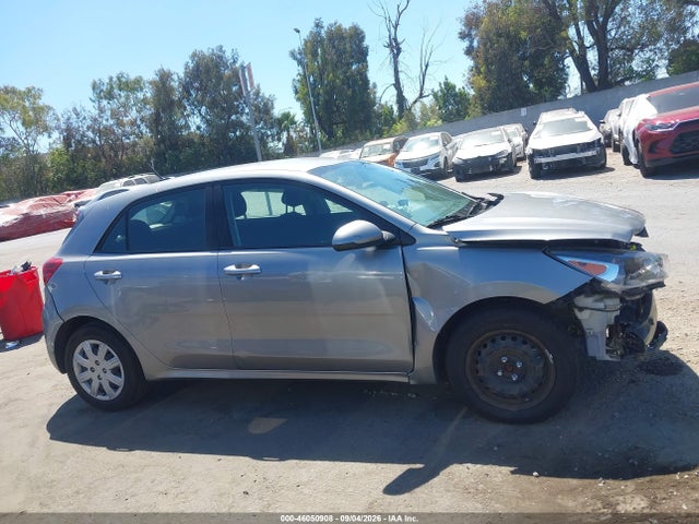 3KPA25AD3NE470017 KIA Rio 5-door S