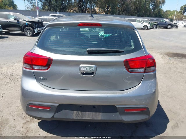 3KPA25AD3NE470017 KIA Rio 5-door S