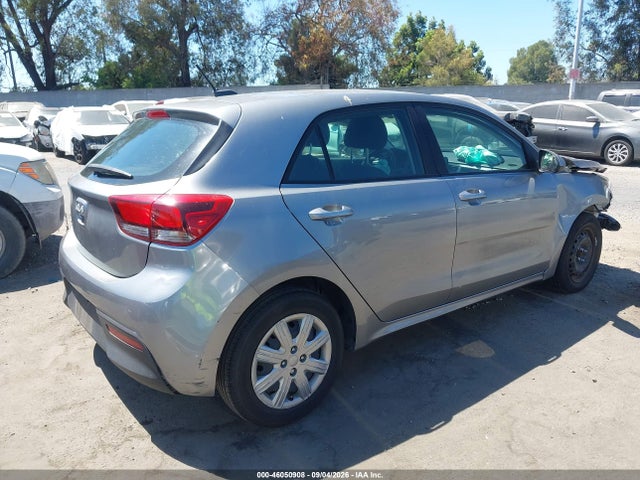 3KPA25AD3NE470017 KIA Rio 5-door S