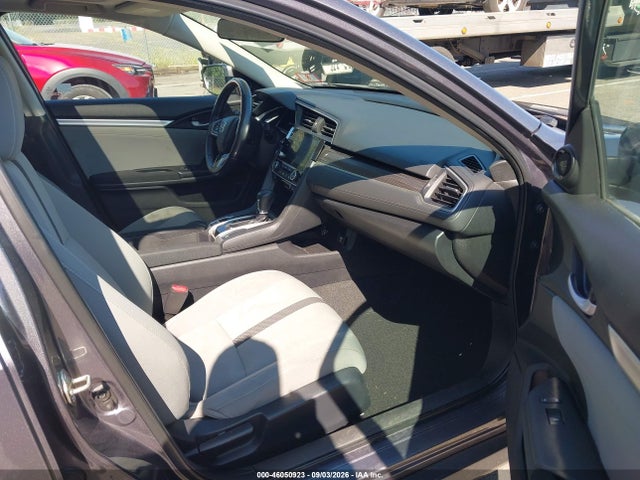 Продаж на аукціоні авто 2020 Honda Civic Ex, vin: 19XFC1F38LE208406, номер лоту: 46050923