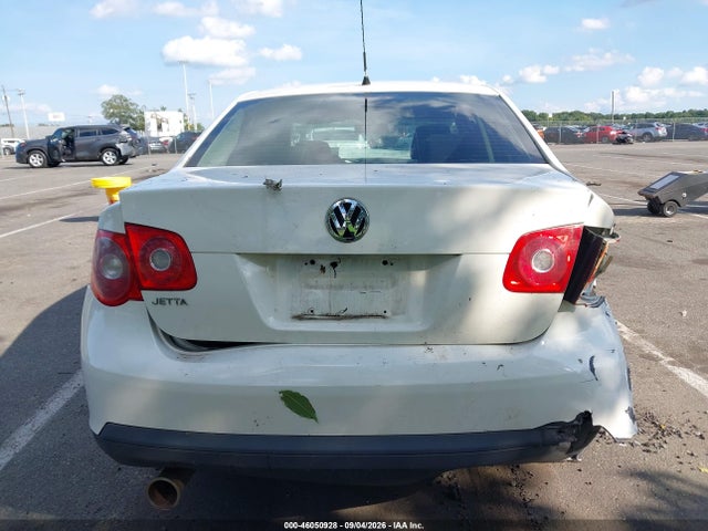 46050928 :رقم المزاد ، 3VWGF71K97M125718 vin ، 2007 Volkswagen Jetta مزاد بيع