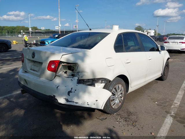 46050928 :رقم المزاد ، 3VWGF71K97M125718 vin ، 2007 Volkswagen Jetta مزاد بيع