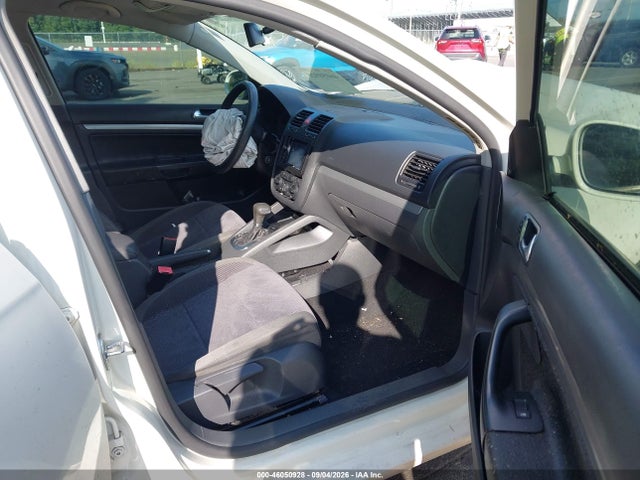 46050928 :رقم المزاد ، 3VWGF71K97M125718 vin ، 2007 Volkswagen Jetta مزاد بيع