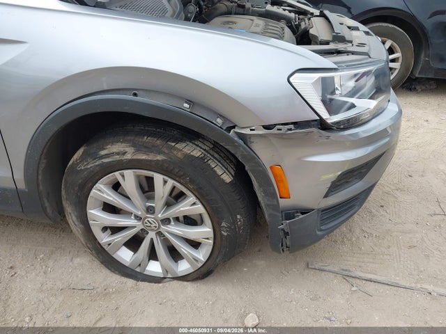 46050931 :رقم المزاد ، 3VV1B7AX7LM032269 vin ، 2020 Volkswagen Tiguan 2.0t S مزاد بيع