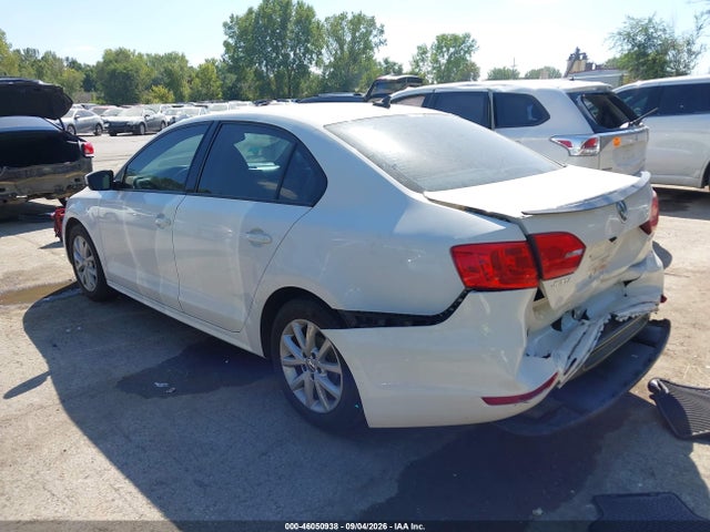 46050938 :رقم المزاد ، 3VWBX7AJ6BM056400 vin ، 2011 Volkswagen Jetta 2.5l Se مزاد بيع