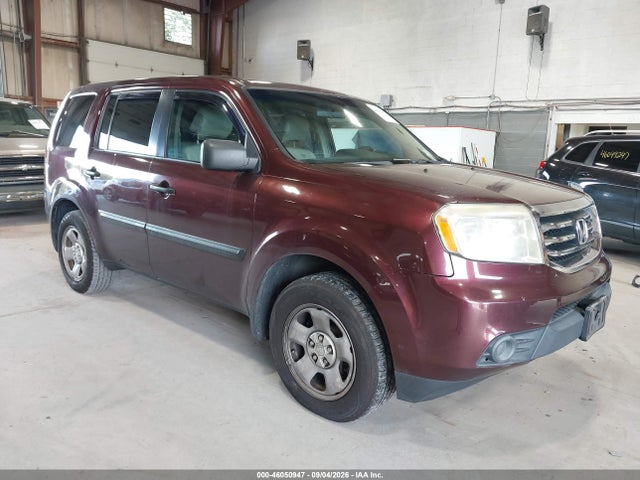 46050947 :رقم المزاد ، 5FNYF4H28FB046183 vin ، 2015 Honda Pilot Lx مزاد بيع