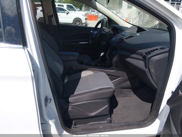 46050950 :رقم المزاد ، 1FMCU9GD1JUD08704 vin ، 2018 Ford Escape Se مزاد بيع