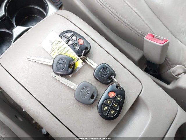 Продажа на аукционе авто 2010 Toyota Sienna Xle, vin: 5TDYK4CC1AS292976, номер лота: 46050961
