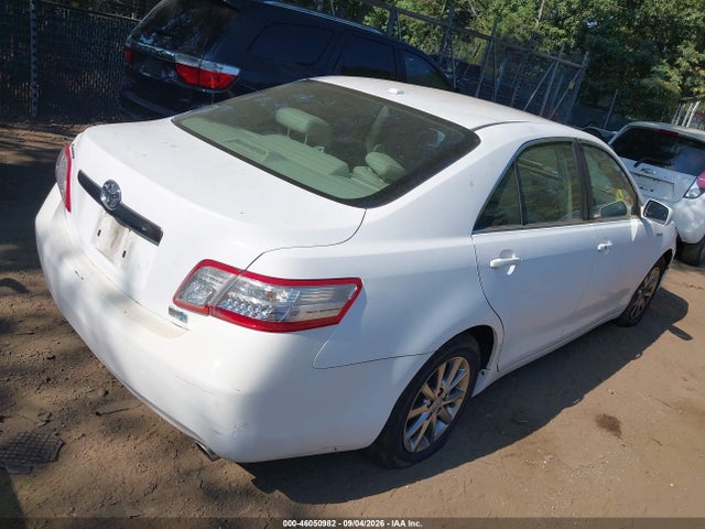 2010 Toyota Camry Hybrid მანქანა იყიდება აუქციონზე, vin: 4T1BB3EK8AU125333, აუქციონის ნომერი: 46050982