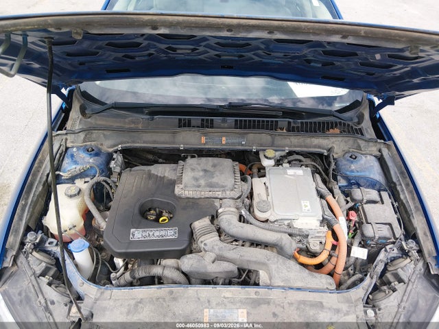 46050983 :رقم المزاد ، 3FA6P0UU7JR282101 vin ، 2018 Ford Fusion Hybrid S مزاد بيع