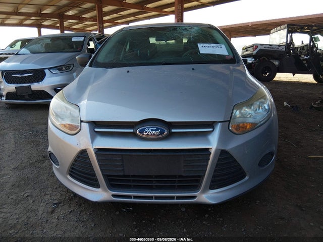 46050990 :رقم المزاد ، 1FADP3E23DL353125 vin ، 2013 Ford Focus S مزاد بيع