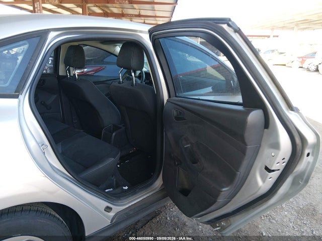 46050990 :رقم المزاد ، 1FADP3E23DL353125 vin ، 2013 Ford Focus S مزاد بيع