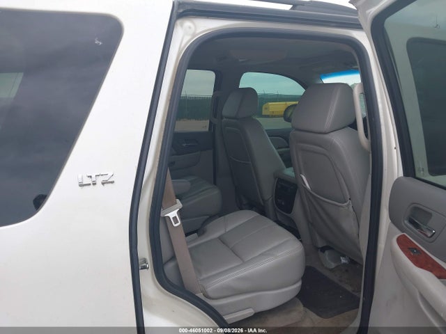 Продаж на аукціоні авто 2008 Chevrolet Tahoe Ltz, vin: 1GNFK13068R193999, номер лоту: 46051002