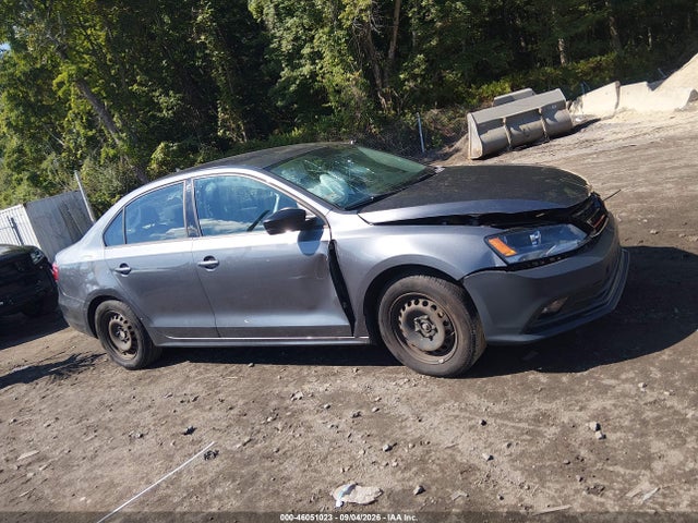 2015 Volkswagen Jetta 2.0l S მანქანა იყიდება აუქციონზე, vin: 3VW2K7AJ1FM401322, აუქციონის ნომერი: 46051023
