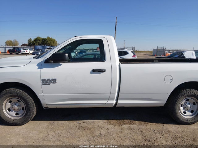 2022 Ram 1500 Classic Tradesman  4x2 8' Box მანქანა იყიდება აუქციონზე, vin: 3C6JR6DGXNG330503, აუქციონის ნომერი: 46051029