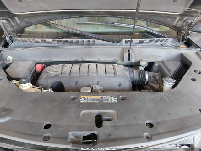 46051041 :رقم المزاد ، 1GNKRFKD5FJ104737 vin ، 2015 Chevrolet Traverse Ls مزاد بيع