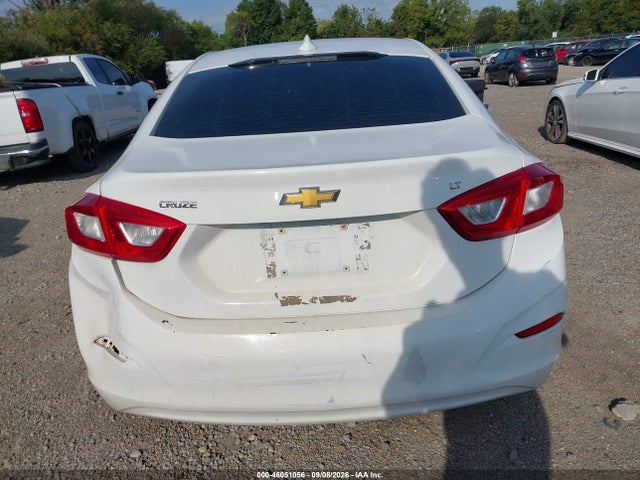 46051056 :رقم المزاد ، 1G1BE5SM8H7146536 vin ، 2017 Chevrolet Cruze Lt Auto مزاد بيع