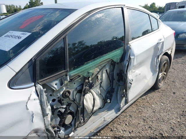 46051056 :رقم المزاد ، 1G1BE5SM8H7146536 vin ، 2017 Chevrolet Cruze Lt Auto مزاد بيع